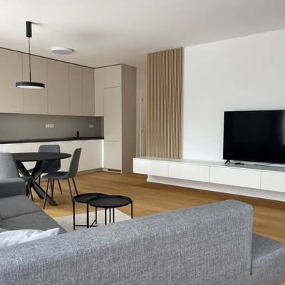 Location d’un appartement spacieux de 3 pièces, 99 m², quartier Dúbravka, Bratislava, Slovaquie